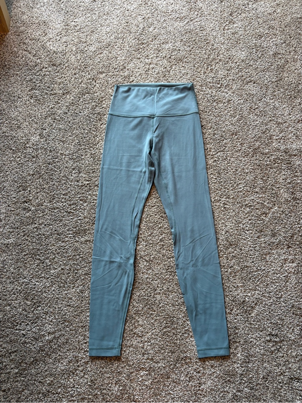 lululemon athletica align legging 25” - Sage Green
